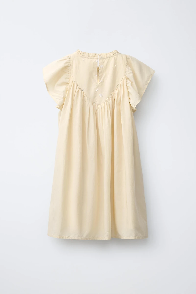 ROBE BRODÉE FANTAISIE