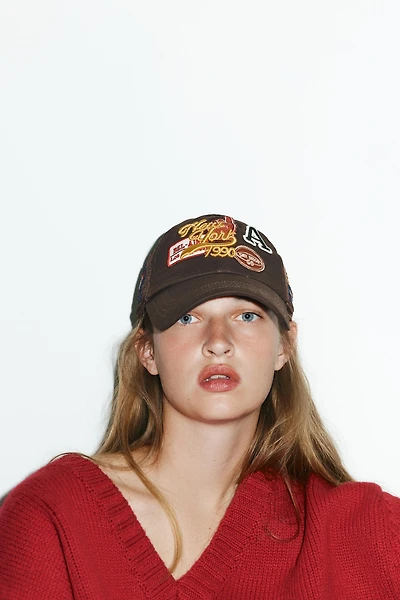 TWILL MESH CAP WITH EMBROIDERED PATCHES