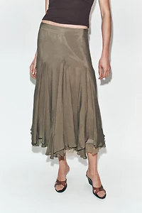 FLOWY GORED LACE SKIRT