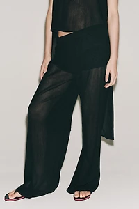FLOWY STRAIGHT LEG PANTS