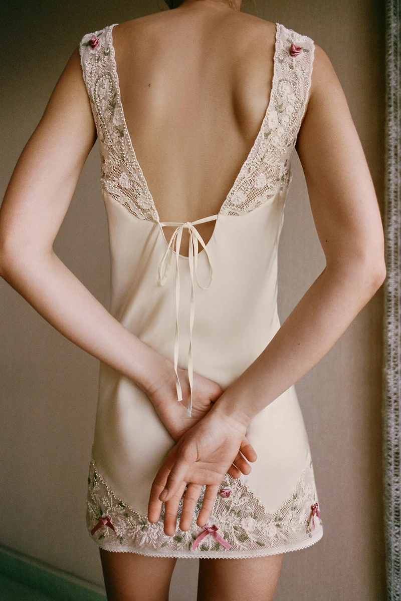 COMBINATION TULLE EMBROIDERED DRESS WITH BEADING