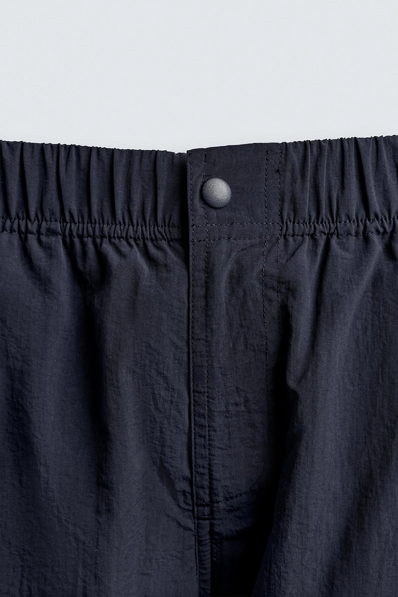 PANTALON TECHNIQUE COUPE DÉCONTRACTÉE