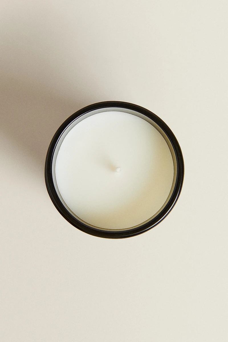 G) BASILICUM SCENTED CANDLE