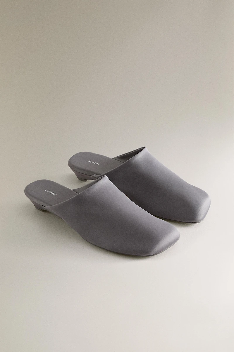 SATEEN HEELED MULES