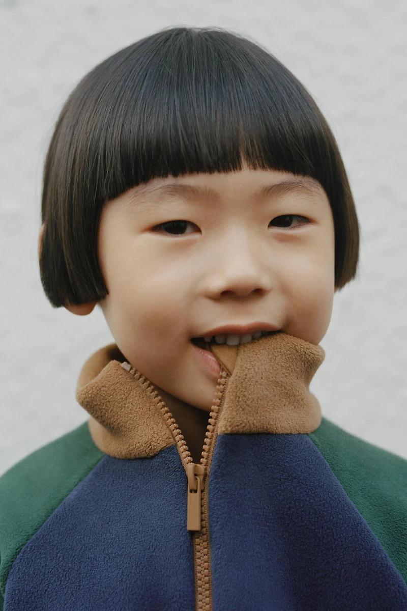 COLOR BLOCK LABEL POLAR FLEECE SWEATSHIRT