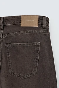 REGULAR STRAIGHT FIT JEANS