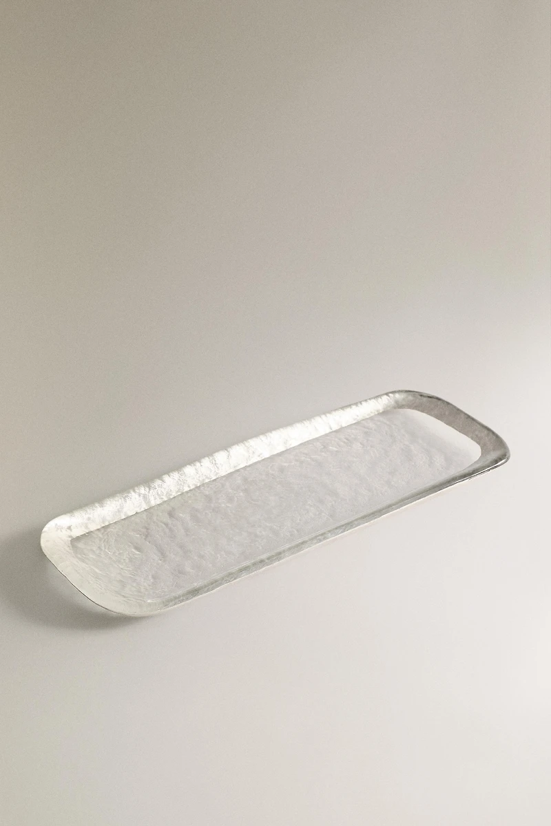 GLASS SERVING DISH WITH A GOLDEN RIM