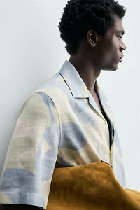 FLOWY ABSTRACT PRINT SHIRT