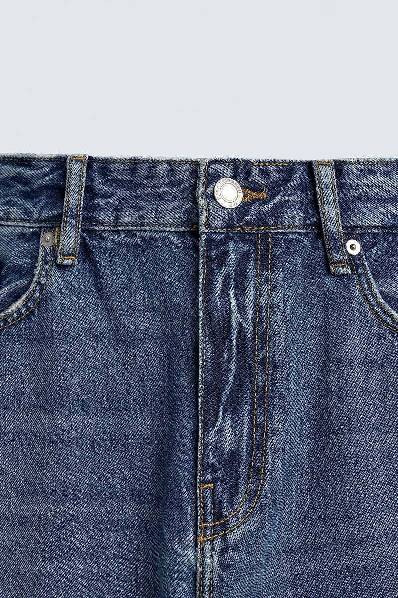 SLIM TAPERED FIT JEANS