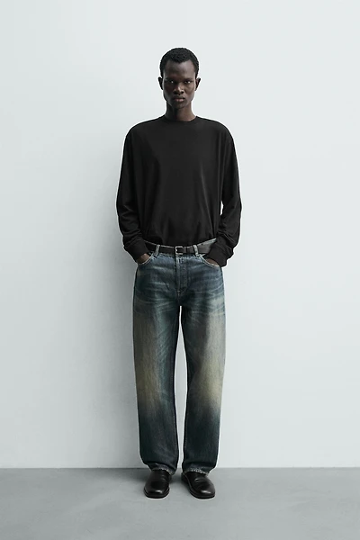 STRAIGHT FIT JEANS