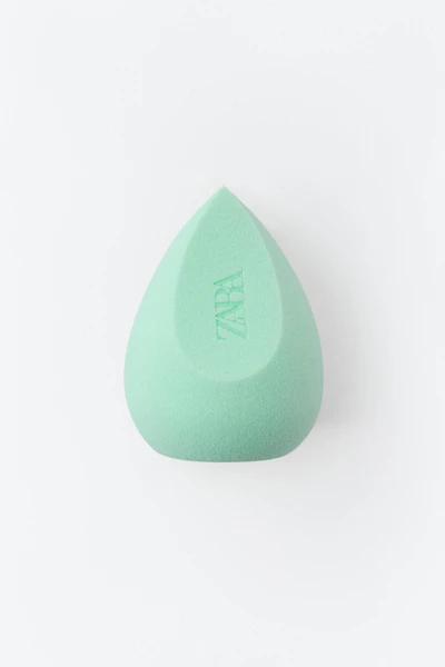 MAKEUP SPONGE