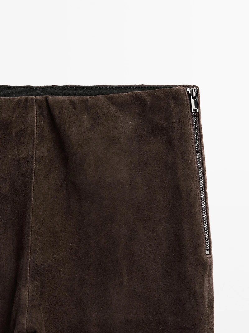 Leggings en cuir finition daim