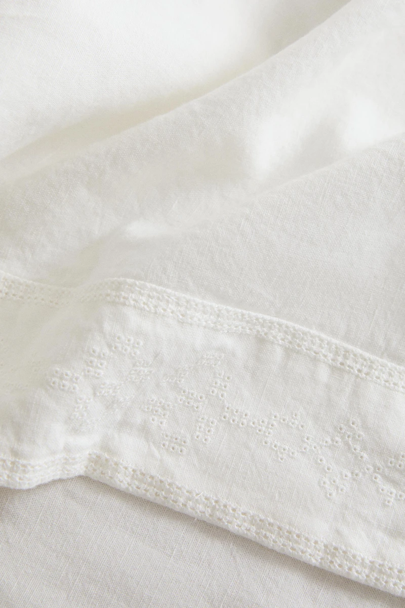 LINEN AND COTTON BEDSPREAD
