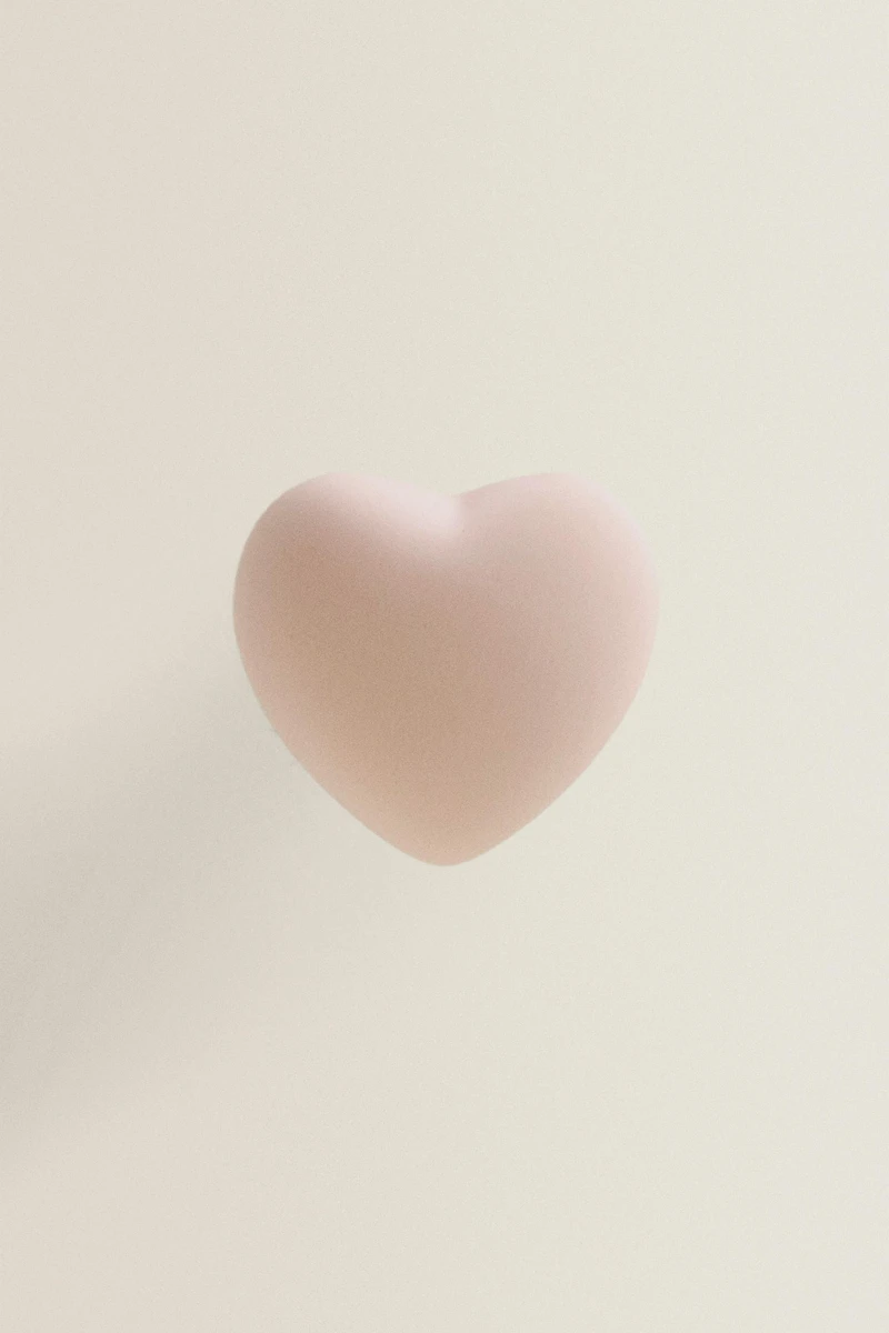 SET OF CHILDREN’S HEART KNOBS (SET OF 2)