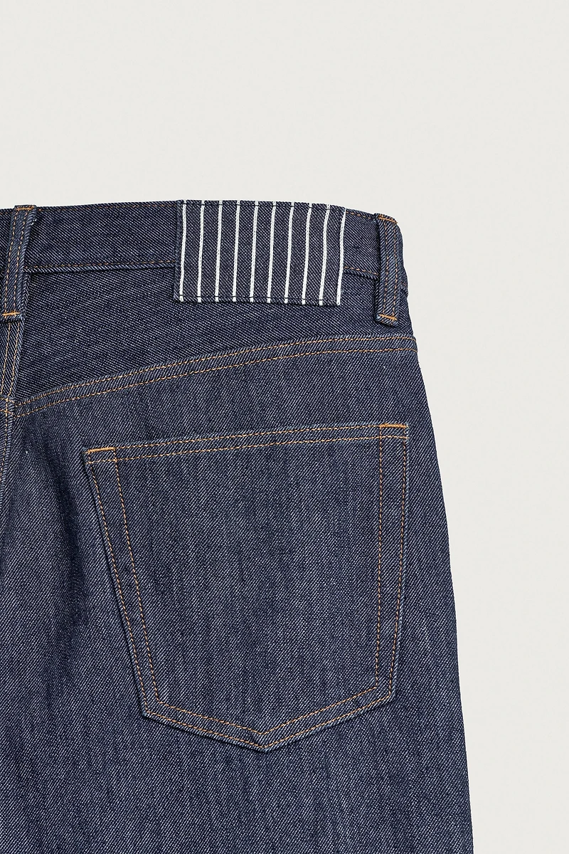 CONTRAST TURN-UP STRAIGHT FIT JEANS