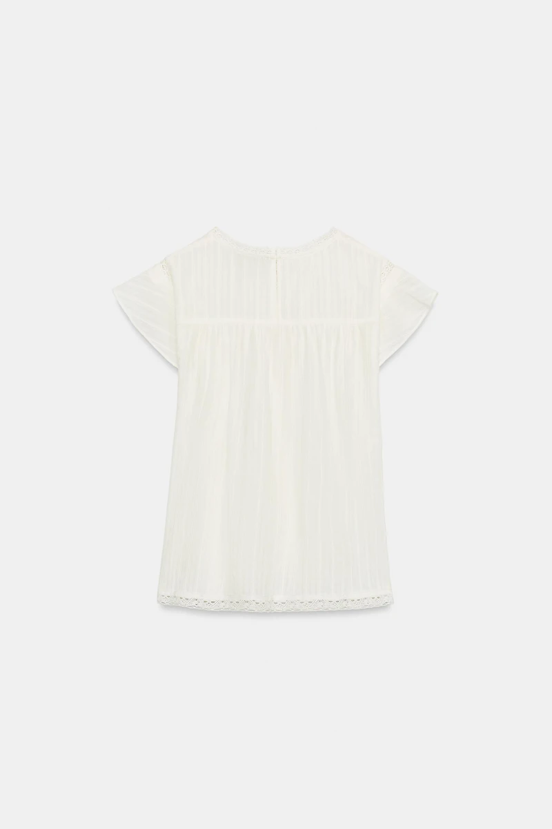 ROMANTIC INSERT TOP