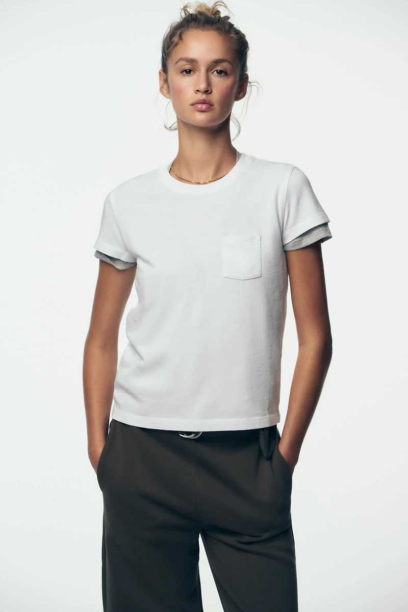T-SHIRT DÉLAVÉ AVEC POCHE