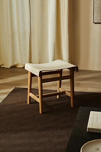 STOOL 01