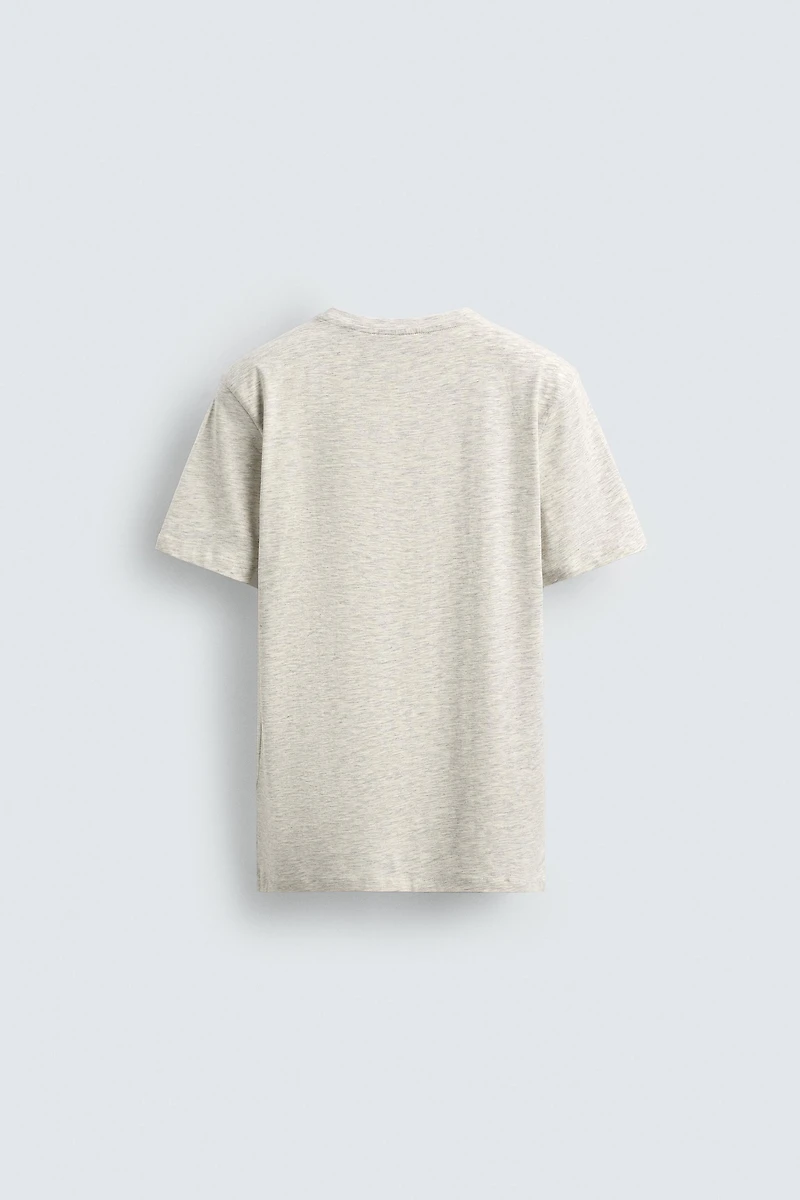 BASIC SLIM FIT T-SHIRT