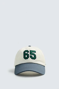 CONTRAST EMBROIDERED CAP