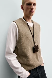 ORIGINS FLECKED KNIT VEST