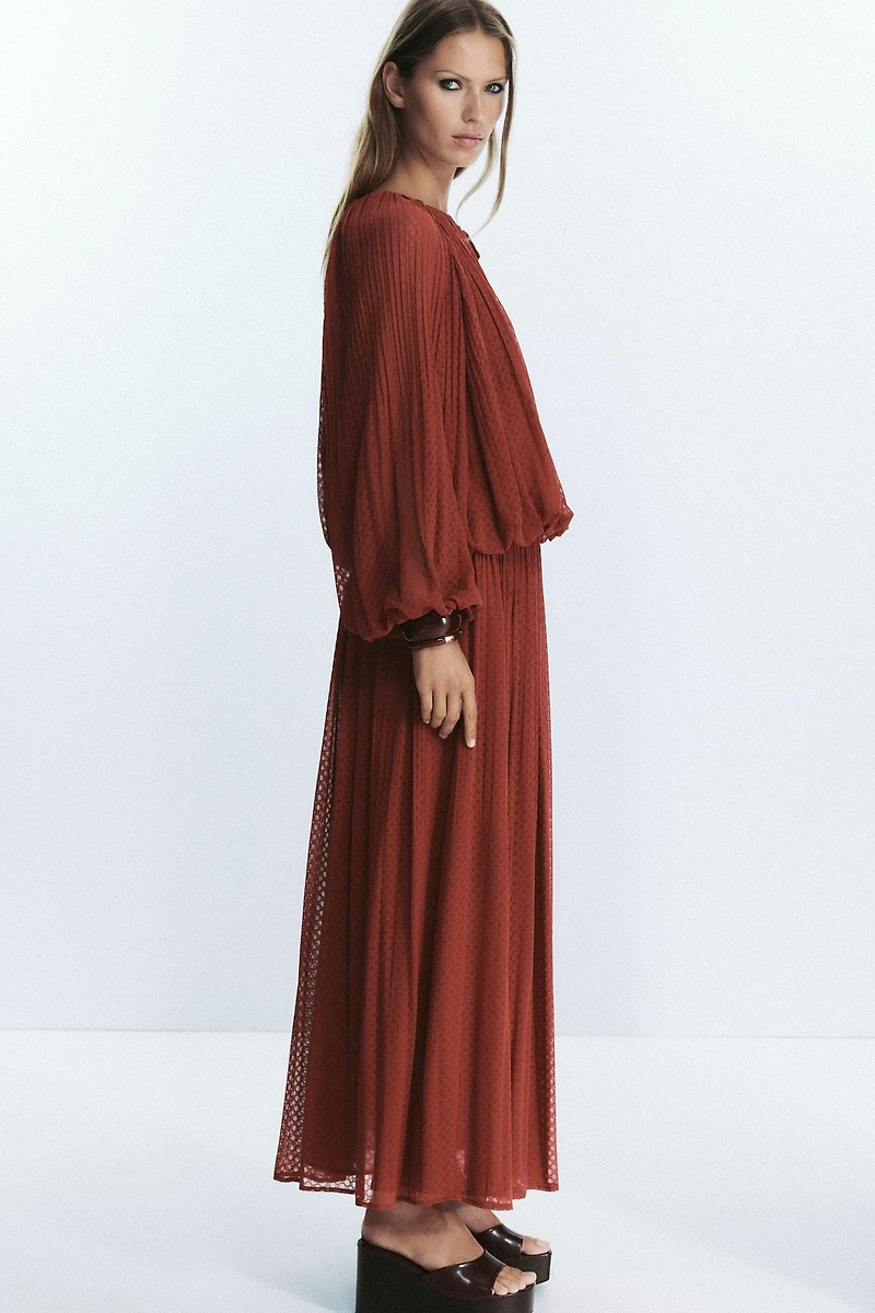 BELTED PLEATED MIDI SKIRT