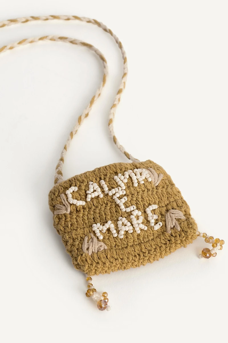 COLLIER LONG LETTRES ET FANTAISIE ÉDITION LIMITÉE