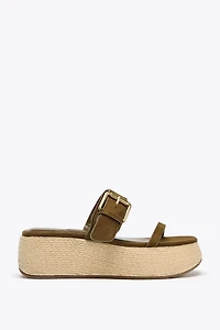 STRAPPY PLATFORM SANDALS