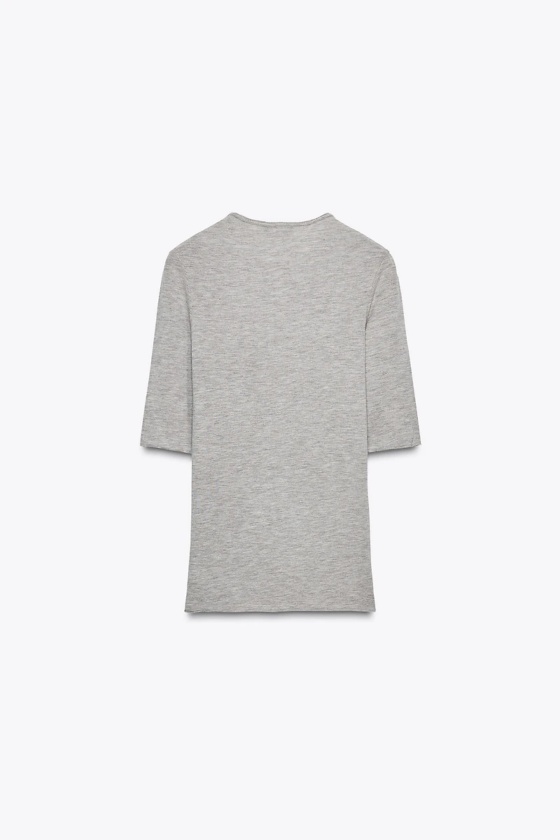 THREE-QUARTER SLEEVE T-SHIRT