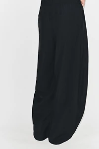 FLOWY PLEATED PANTS