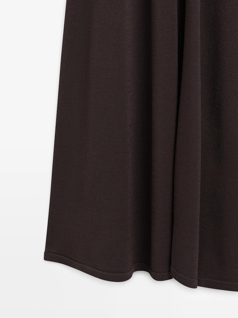 Robe midi fluide col en V