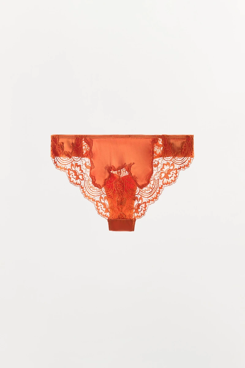 SATIN EFFECT LACE PANTIES