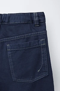 CONTRAST TOPSTITCHING SHORTS