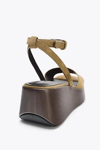 SPLIT LEATHER PLATFORM SANDALS