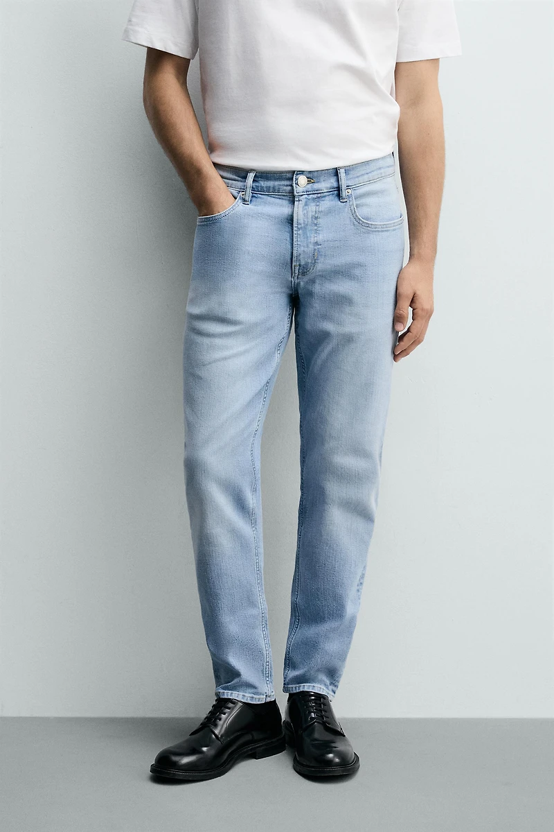 BASIC SLIM FIT JEANS