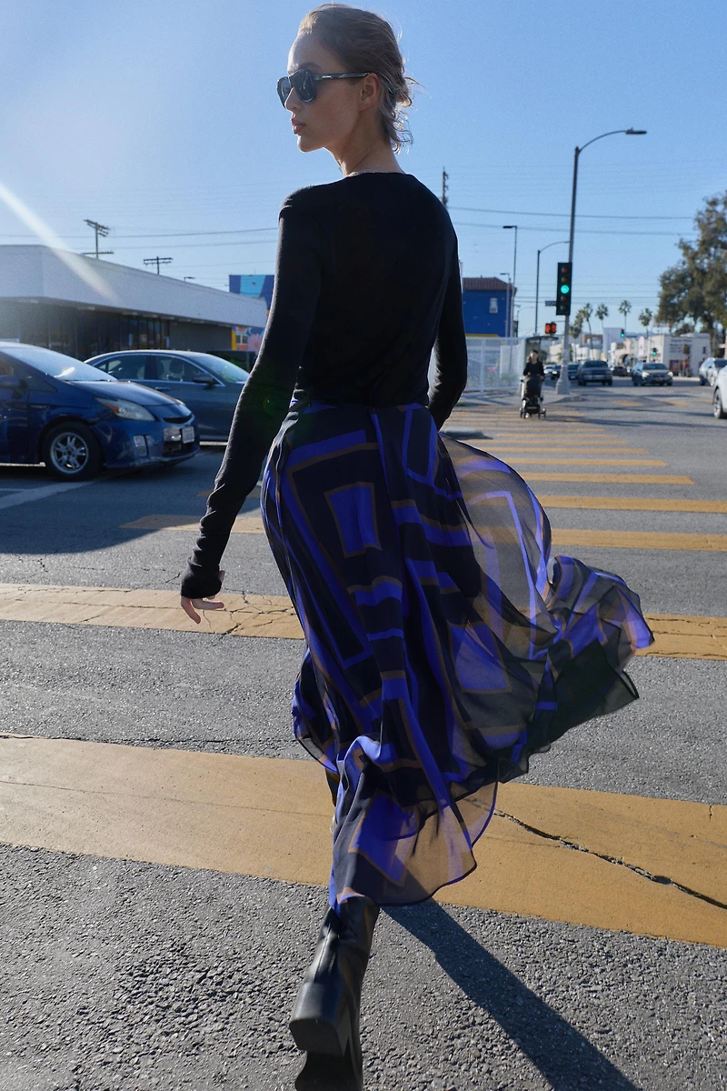 ASYMMETRIC PRINTED MIDI SKIRT