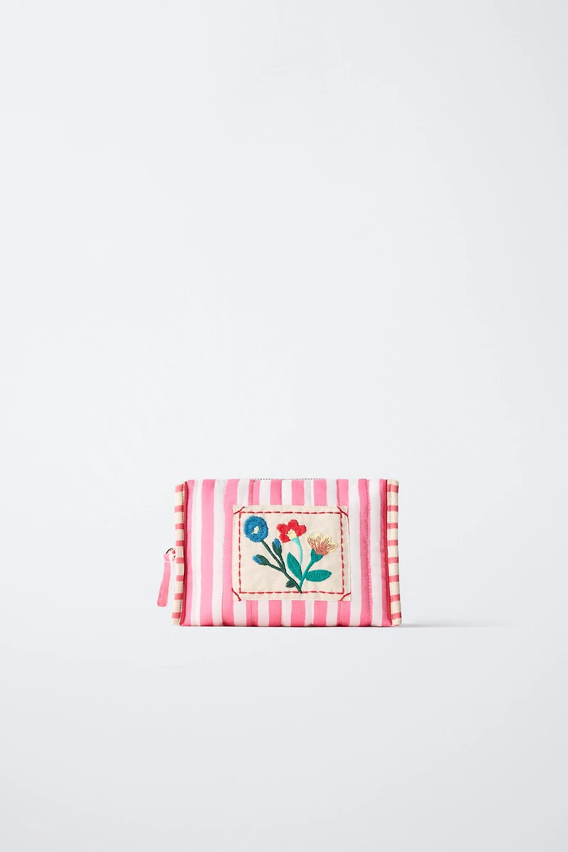EMBROIDERED STRIPED TOILETRY BAG
