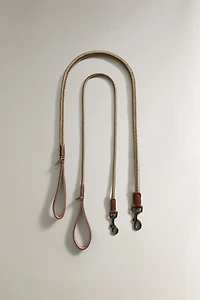 LAISSE EN CUIR POUR CHIENS