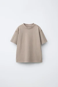 PLAIN GARMENT DYED T-SHIRT AND SHORTS SET