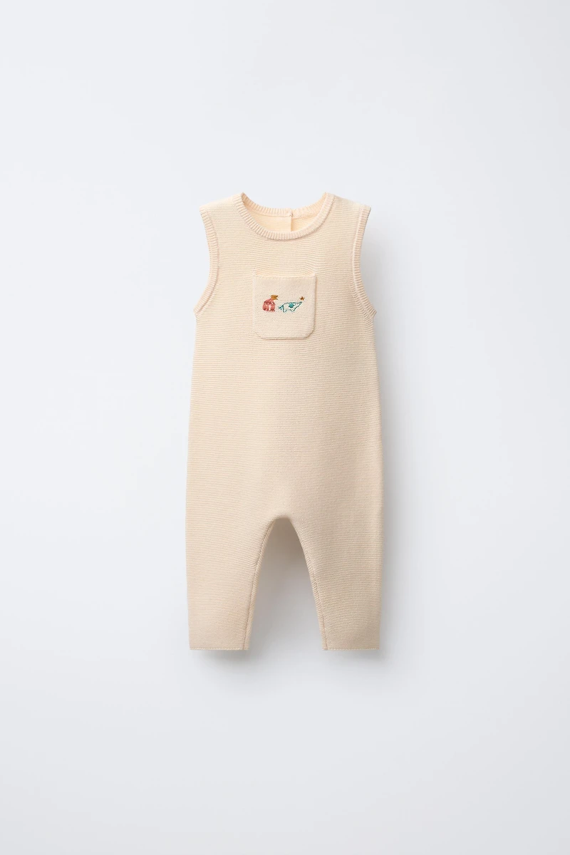 EMBROIDERED ELEPHANT KNIT OVERALLS