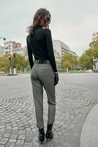 HERRINGBONE BELTED PANTS