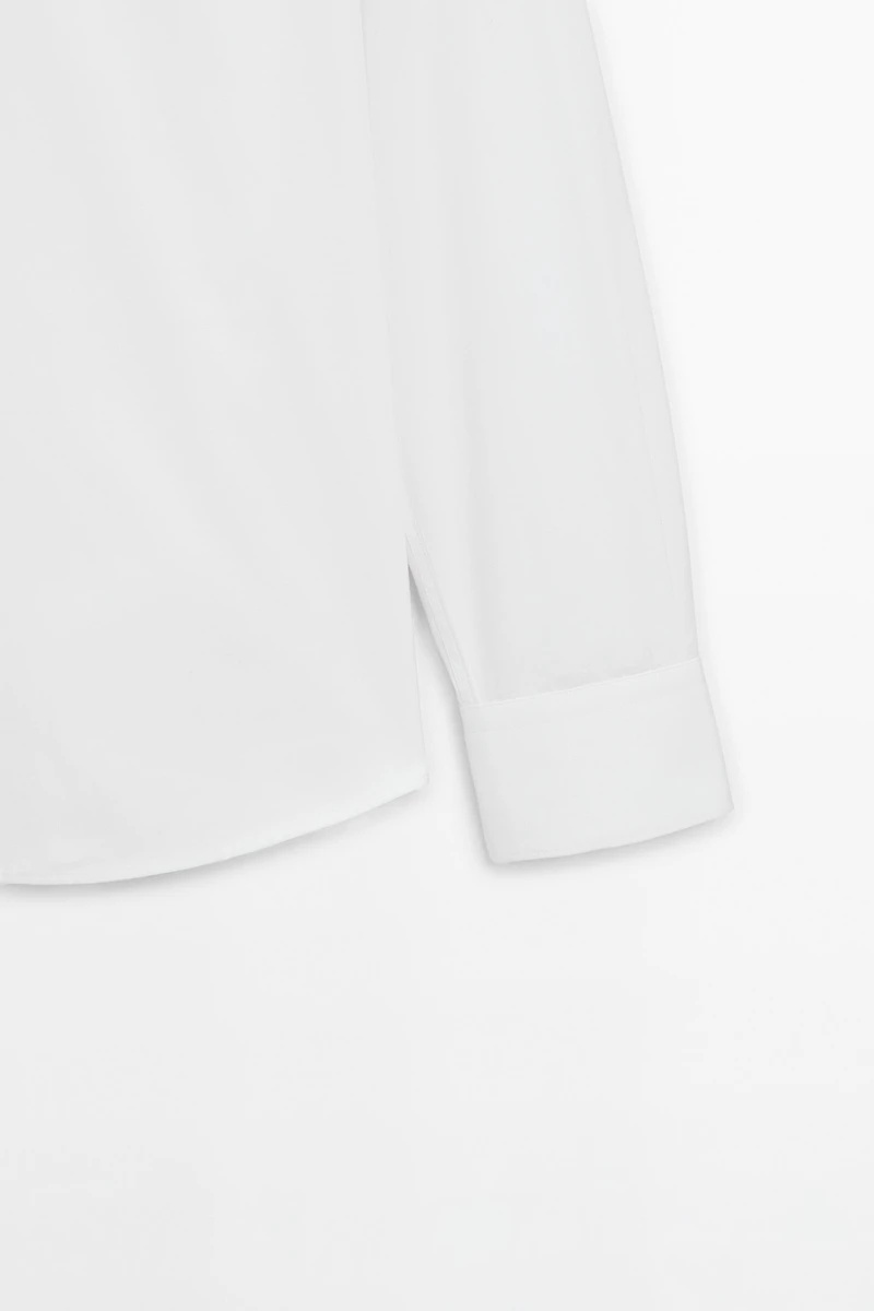 Slim fit 100% cotton poplin shirt