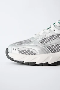 MESH SNEAKERS