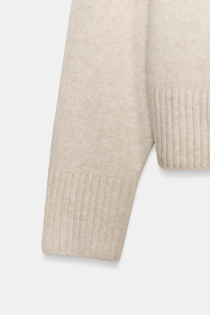 PULL EN MAILLE DOUX