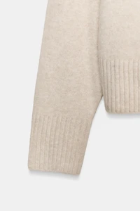 PULL EN MAILLE DOUX