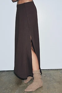 ASYMMETRIC MIDI SKIRT