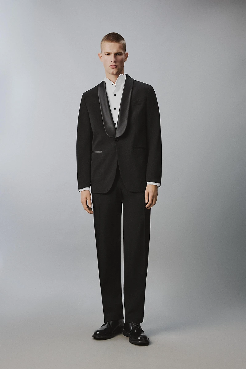 SHAWL LAPEL TUXEDO BLAZER