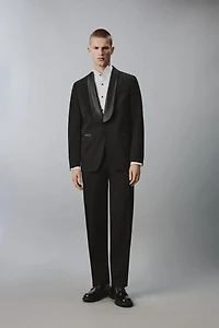 SHAWL LAPEL TUXEDO BLAZER