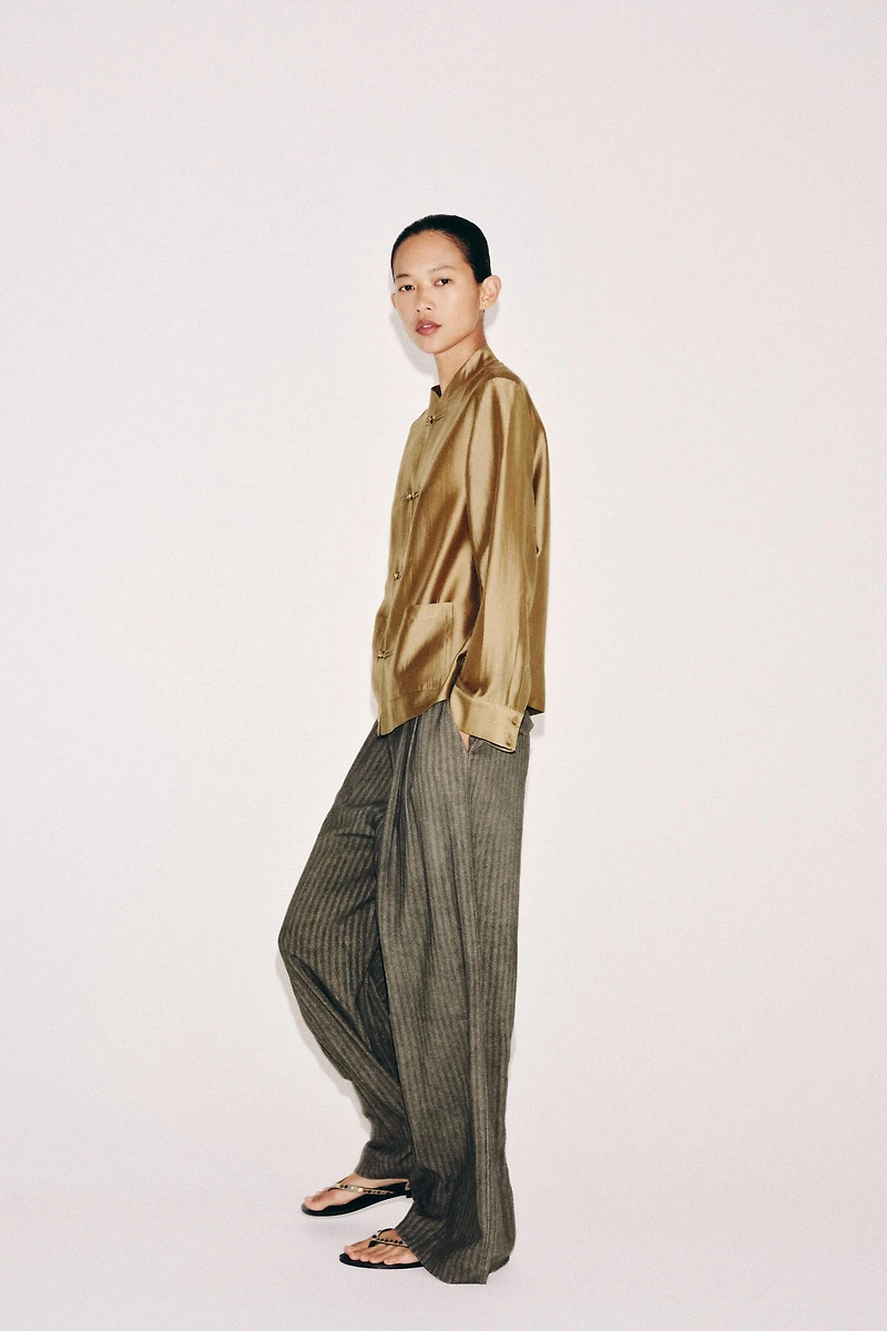 SATIN EFFECT FROG CLASP SHIRT ZW COLLECTION
