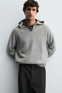 100% WOOL HOODED SWEATER